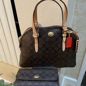 Authentic Coach Handbag and matching wallet set